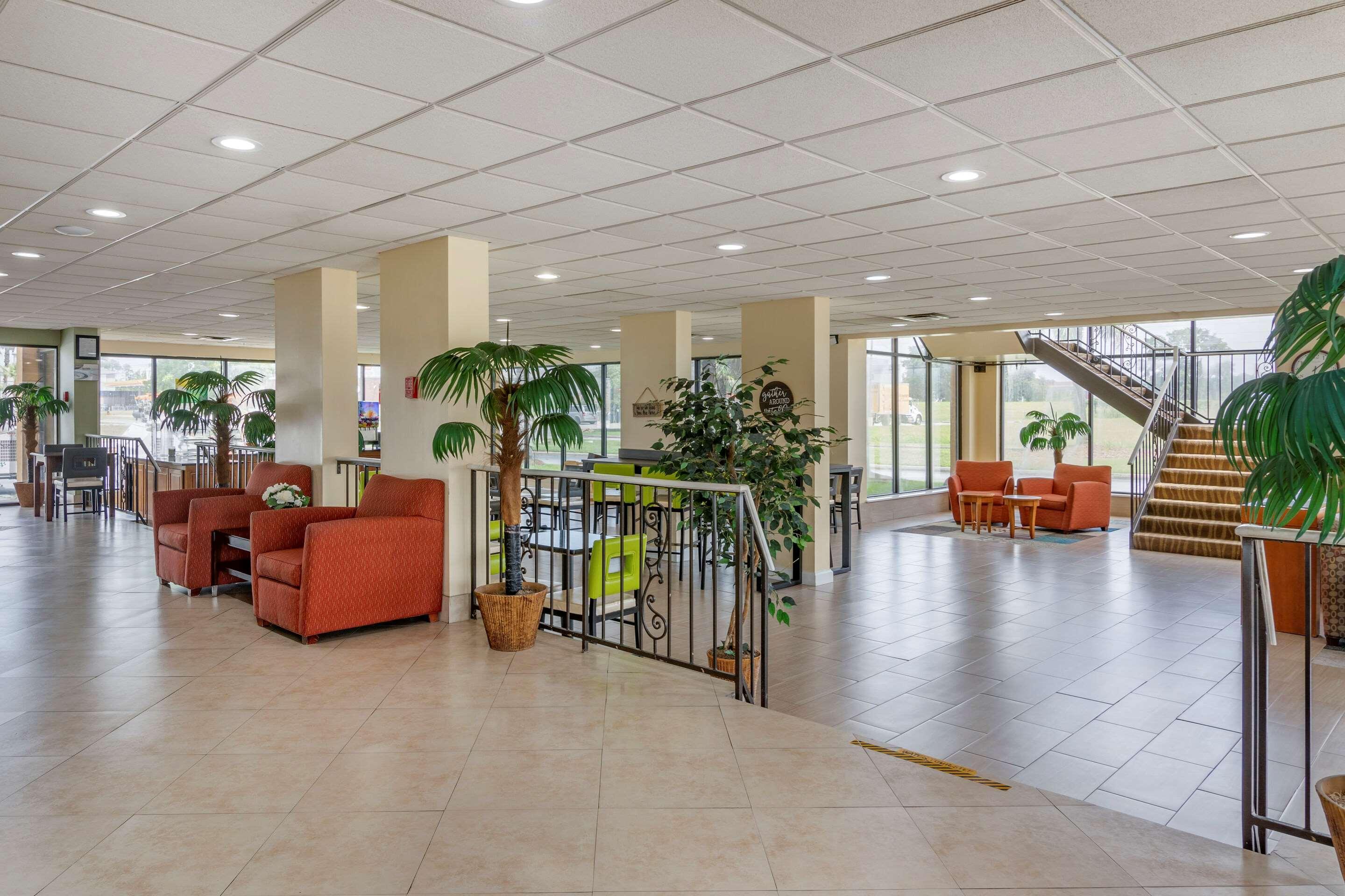 Quality Inn Брунсуик Екстериор снимка